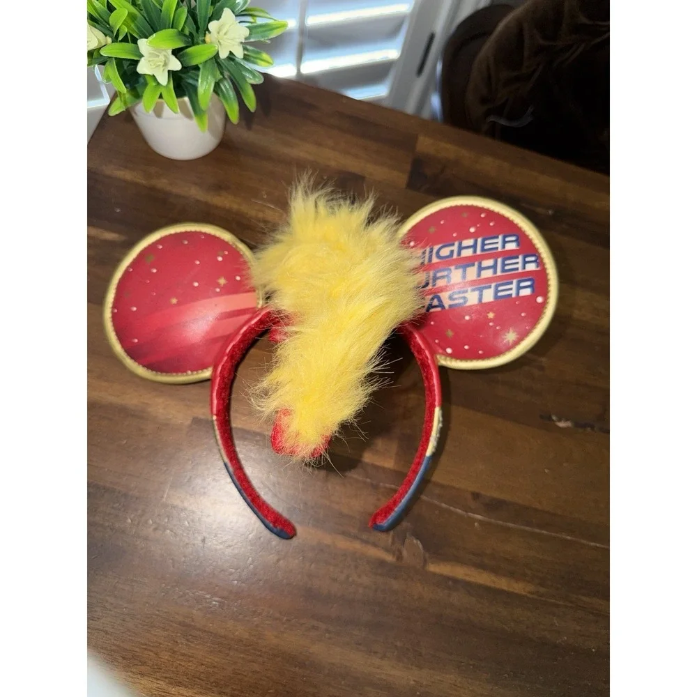 Disney Parks Captain Marvel Higher Further Faster Mohawk Ears Headband New‎
